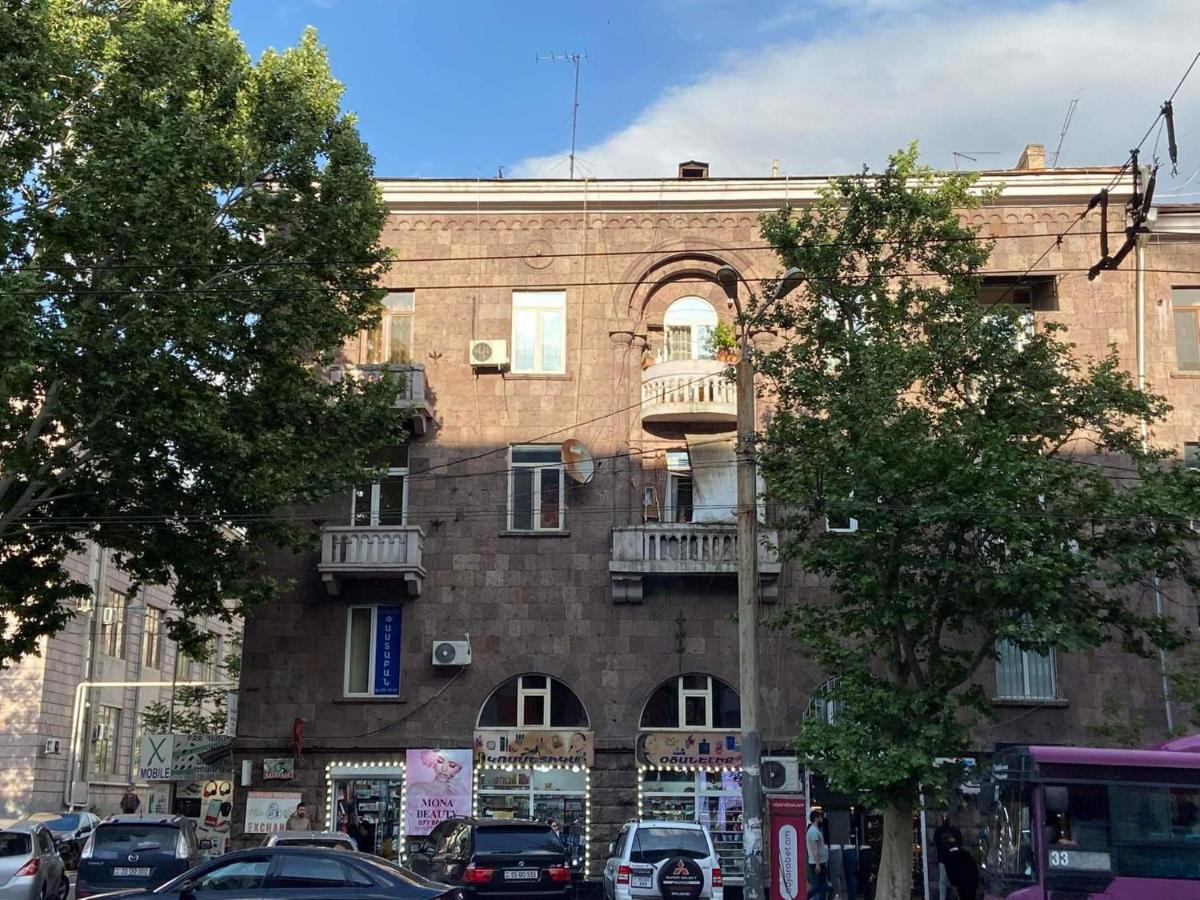 City Center Studio - Erywań Zewnętrze zdjęcie